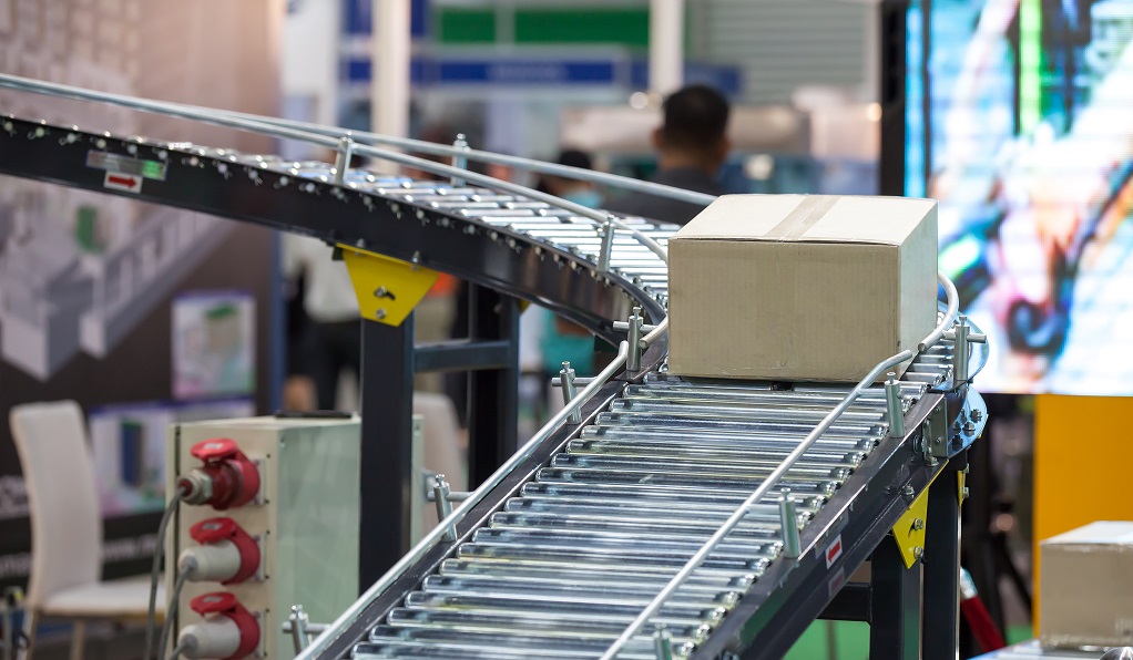Dozen over conveyer band Dozen over conveyer band