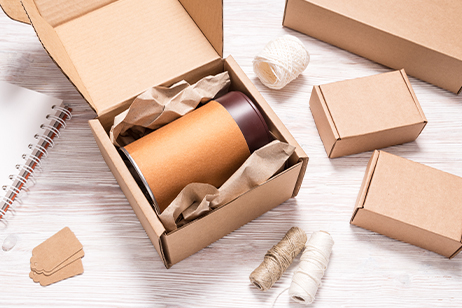 postdozen met opvulmateriaal postdozen met opvulmateriaal